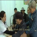 Ban dân số xã Hoà Sơn tổ chức khám, cấp thuốc miễn phí cho các cụ người cao tuổi